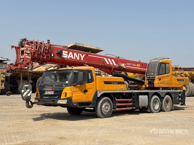 2013 Sany STC750 75 ton 8x4x4 Camión grúa hidráulico
