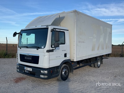 2014 MAN TLG 180 4x2 Van Truck