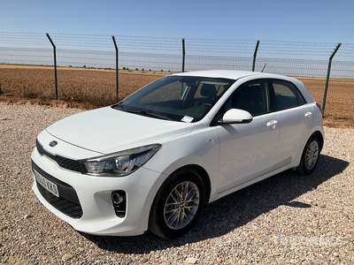 2018 Kia Rio Automovil