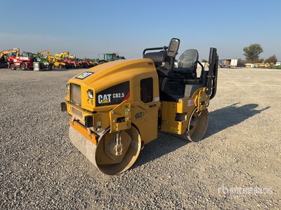 2020 Cat CB2.5 LRC Compacteur  double bille
