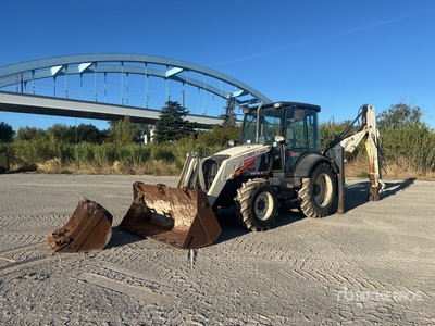 2003 Fermec 860 4x4 Chargeuse Pelleteuse Koparko-ładowarka