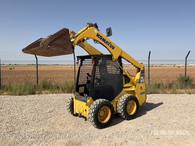 2002 Komatsu SK815-5 Ładowarka o sterowaniu burtowym