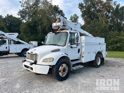Altec AT37-G 37.5 ft on 2004 Freightliner M2106 M2 Business Class 4x2 Bucket Truck