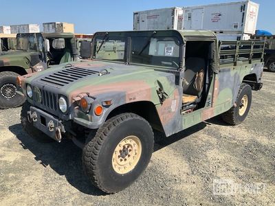 2003 AM General M1097A2 HMMWV 2 Door Soft Top w/Truck Body