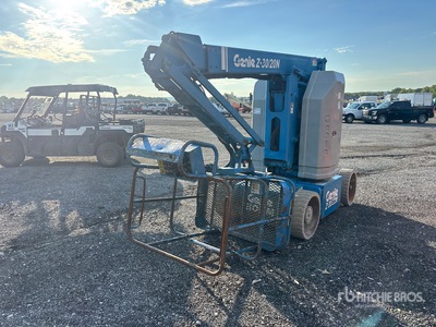 2006 Genie Z-30/20N 2WD Electric Articulating Boom Lift
