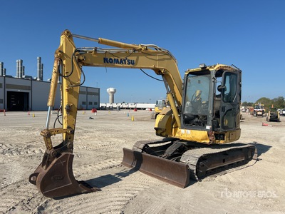 2010 Komatsu PC78US8 Excavatrice sur chenilles
