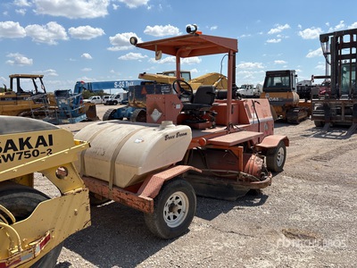 2002 Broce RJ350 Self-Propelled Broom