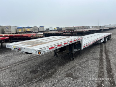 2011 Reitnouer 53 ft T/A Step Deck Trailer