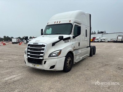 2019 Freightliner Cascadia 126 6x4 T/A Sleeper Truck Tractor