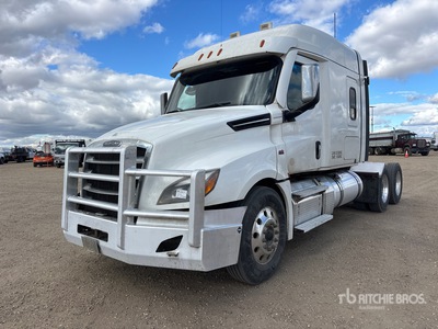 2021 Freightliner Cascadia 126 6x4 Sleeper Truck Tractor