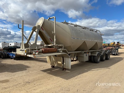 2012 Tremcar 1200 cft Tri/A Pneumatic Bulk Trailer