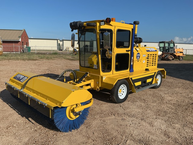 2025 Superior SM74-J Self-Propelled Broom (Unused)