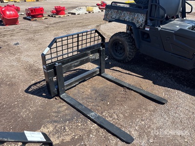 JBX 4000 48 in Skid Steer Forks (Unused)