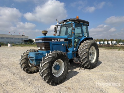 1981 Ford TW 20 4WD Tractor
