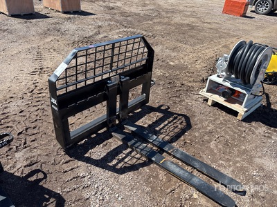 JBX 4000 48 in Skid Steer Forks (Unused)