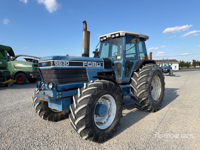 1991 Ford 8830 4WD Tractor Agrícola