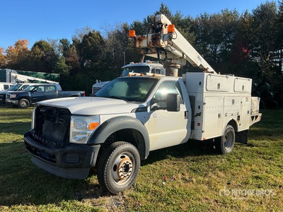 Altec on 2014 Ford F-450 XL 4x4 Bucket Truck (Inoperable)