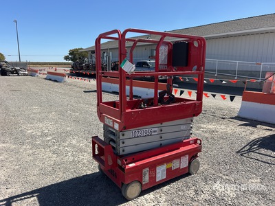 2017 MEC 1330SE Electric Scissor Lift