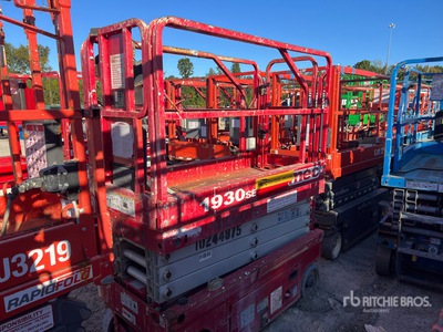 2018 MEC 1930SE Electric Scissor Lift