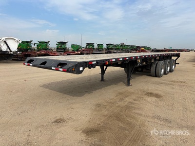2011 Lode King 42 ft Tri/A Flatbed Oilfield Trailer