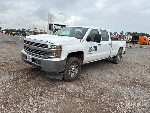 2017 Chevrolet Silverado 2500 4x2 Crew Cab Pickup