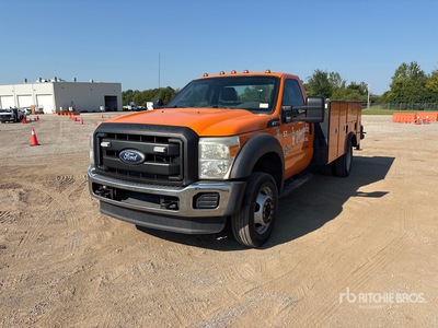 2016 Ford F-550 4x2 Service Truck