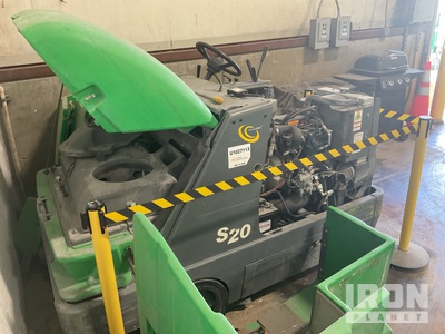 2019 Tennant S20 Ride-On Floor Sweeper (Inoperable)