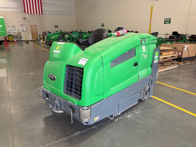 2019 Tennant T20 Ride-On Floor Scrubber