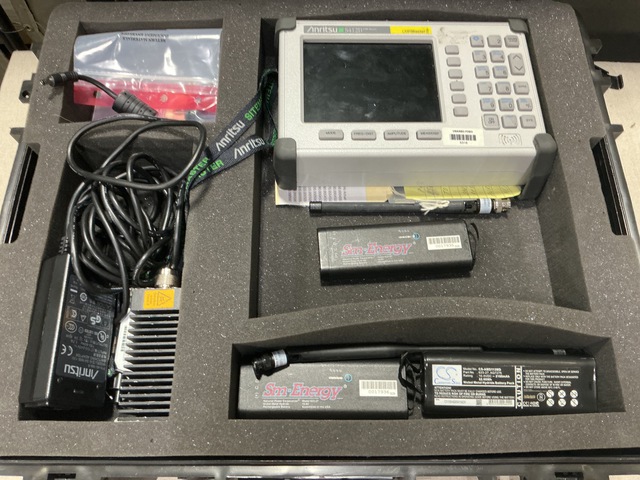 Anritsu S412D LMR Master Handheld Analyzer