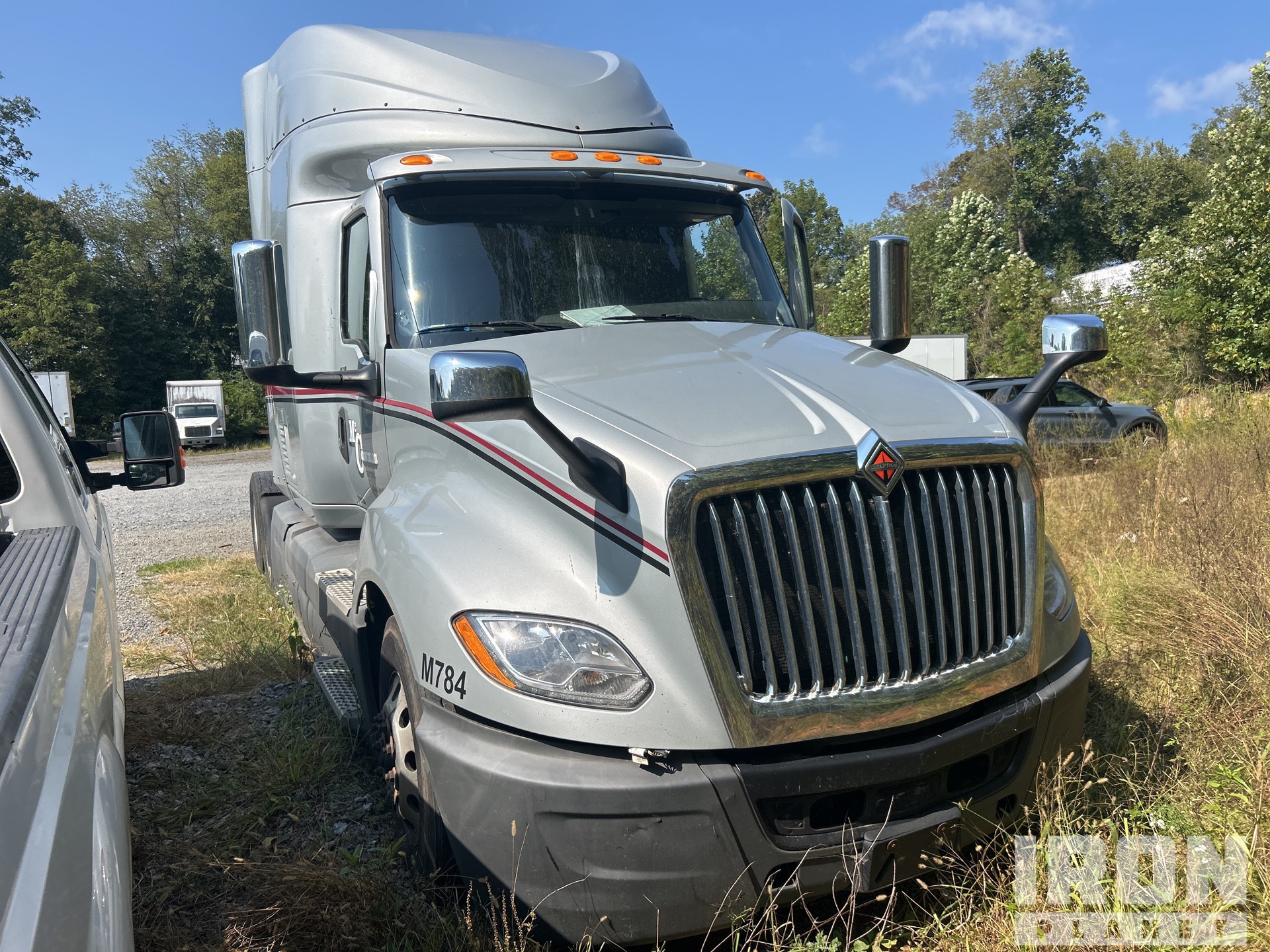 2019 International LT625 6x4 Ciągnik siodłowy T/A z kabiną sypialną