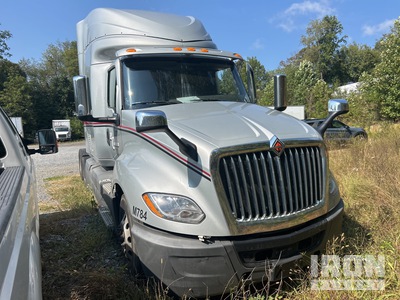 2019 International LT625 6x4 Ciągnik siodłowy T/A z kabiną sypialną