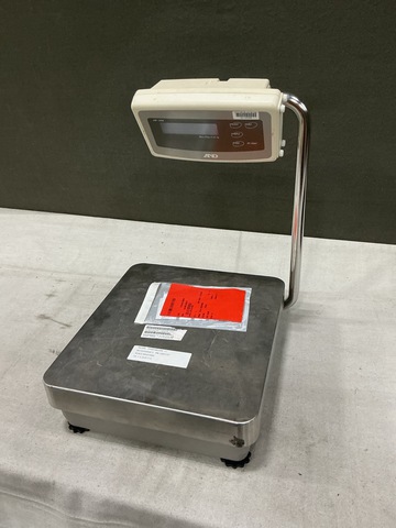 Mettler-Toledo XS32001L Weighing Scale