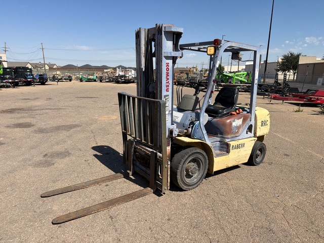2019 Komatsu FG25T-12 3750 lb Pneumatic Tire Forklift
