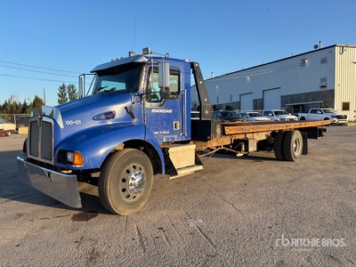2000 Kenworth T300 4x2 Camion à ridelles