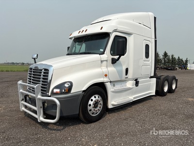 2016 Freightliner Cascadia 125 6x4 Ciągnik siodłowy T/A z kabiną sypialną