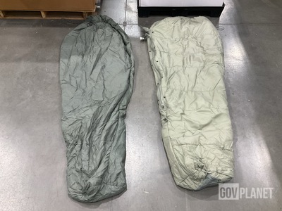 (122) Sleeping Bags