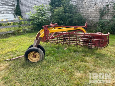 New Idea 402 10 ft 10 in Pin mount and draw bar 2 Rotor Hay Rake