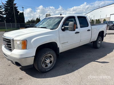 2009 GMC Sierra 2500HD 4x4 Crew Cab Pickup