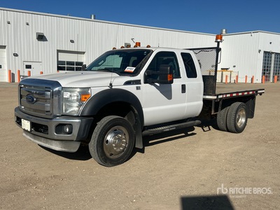 2013 Ford F-450 XLT 4x4 Extended Cab Camión Caja Abierta
