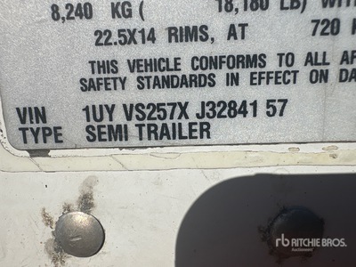 2018 Utility 57 ft x 102 in T/A Van Trailer