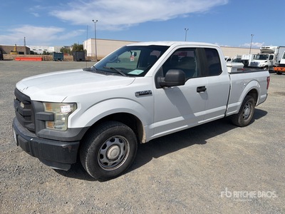 2015 Ford F-150 XL 4x2 Extended Cab Pickup