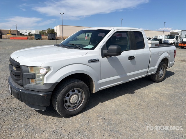 2015 Ford F-150 XL 4x2 Extended Cab Pickup