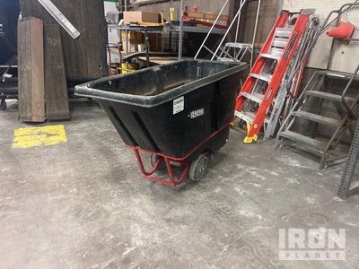2016 Rubbermaid 1316 Waste Container