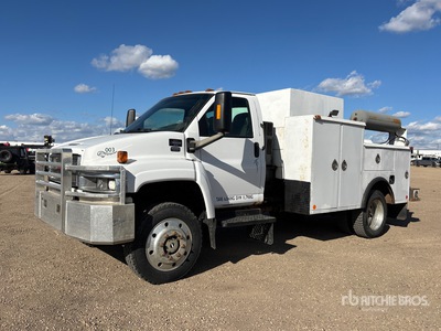 2008 GMC C5500 4x4 Service Truck