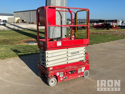 2019 MEC Micro 19 Electric Scissor Lift