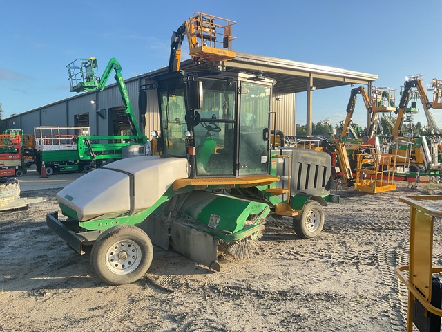 2019 Lay-Mor SM450-ST Self-Propelled Broom