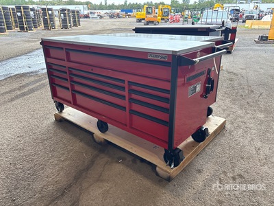Quantity of (2) 2026 St-Laurent Rolling Tool Box (Unused)