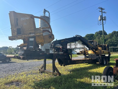 2007 Tigercat 234 Trailer Mounted Leveling Log Loader