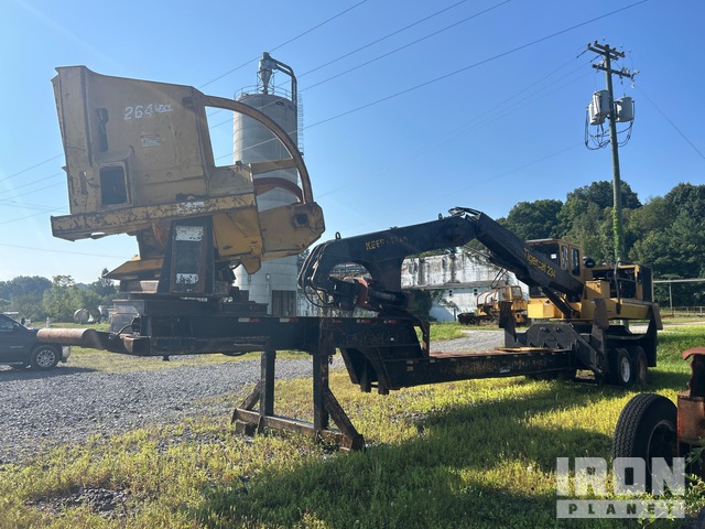 2007 Tigercat 234 Trailer Mounted Leveling Log Loader