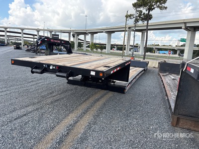 2000 Kalyn Siebert 45 ft Tri/A Removable Gooseneck Step Deck Trailer